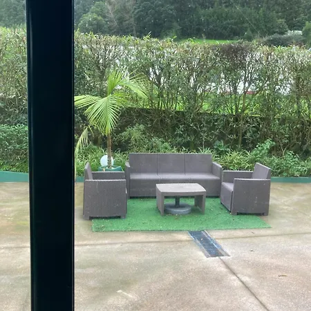 Quinta De Santana - Queimadas * Furnas (Azores)