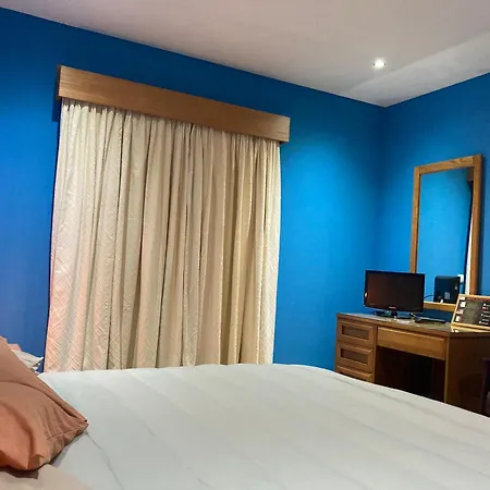 Quinta De Santana - Queimadas *